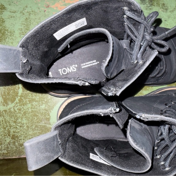 TOMS Black Leather Ankle Boots - Picture 13 of 15
